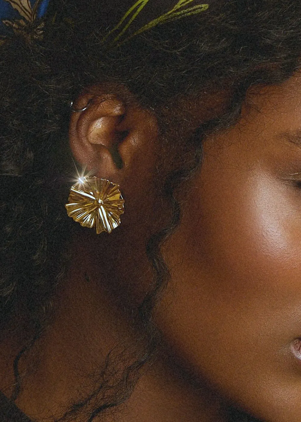 amary_earrings__gold_1.webp Alona Amary Earrings - Gold | Earrings