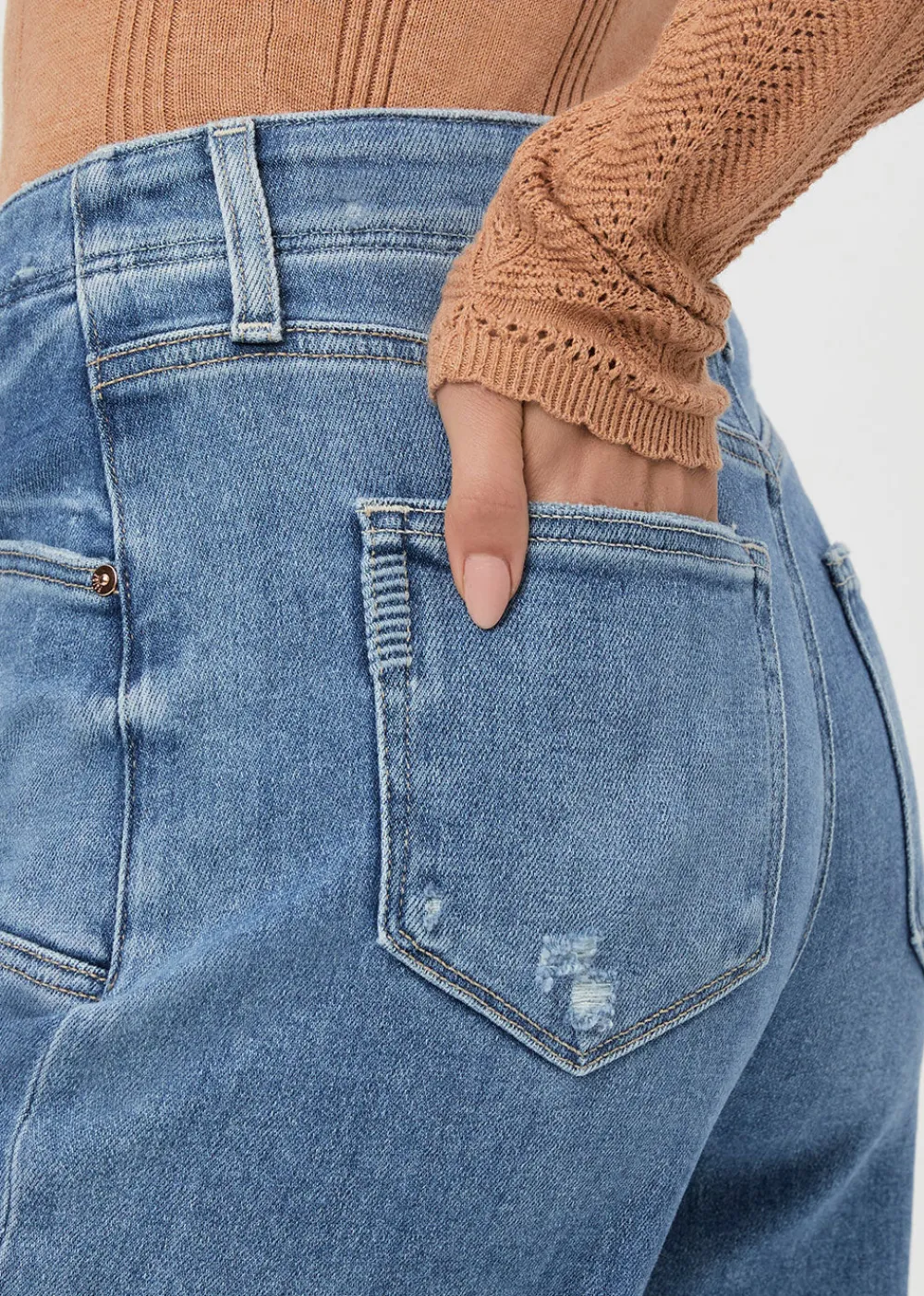 anessa_wide_leg_jean__sun_4.webp Paige Anessa Wide Leg Jean - Sunnie Distressed | Jeans
