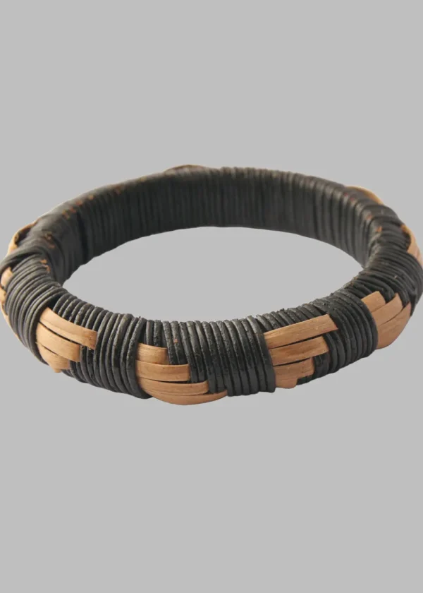 Cardomon Black and Natural Fine Bangle | Bracelets
