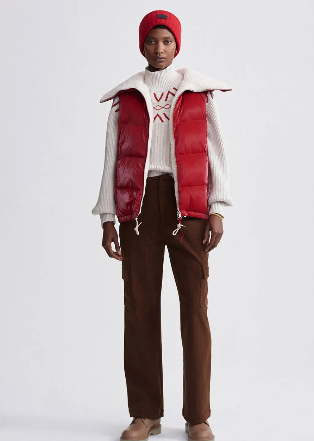brock_puffer_gilet__red_4.webp Varley Brock Puffer Gilet - Red | Coats & Jackets