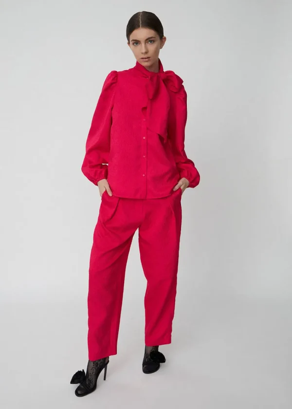 Stella Nova Cropped Crinkle Pants - Wild Cherry | Trousers