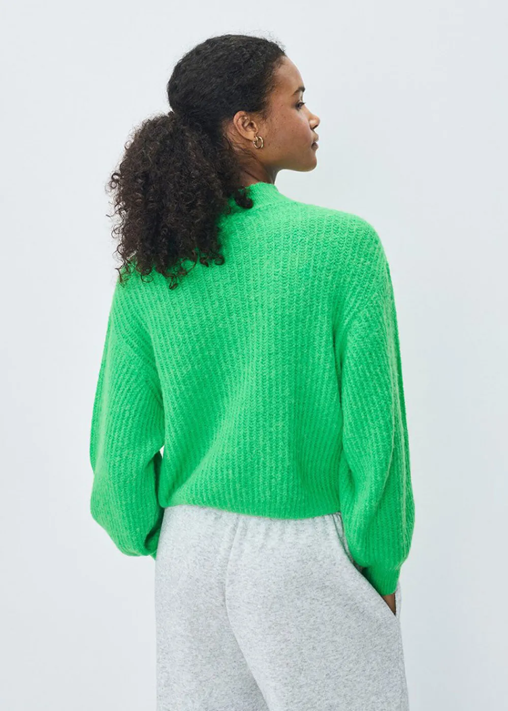 east_jumper__fluo_frog_1.webp American Vintage East Jumper - Fluo Frog | Knitwear