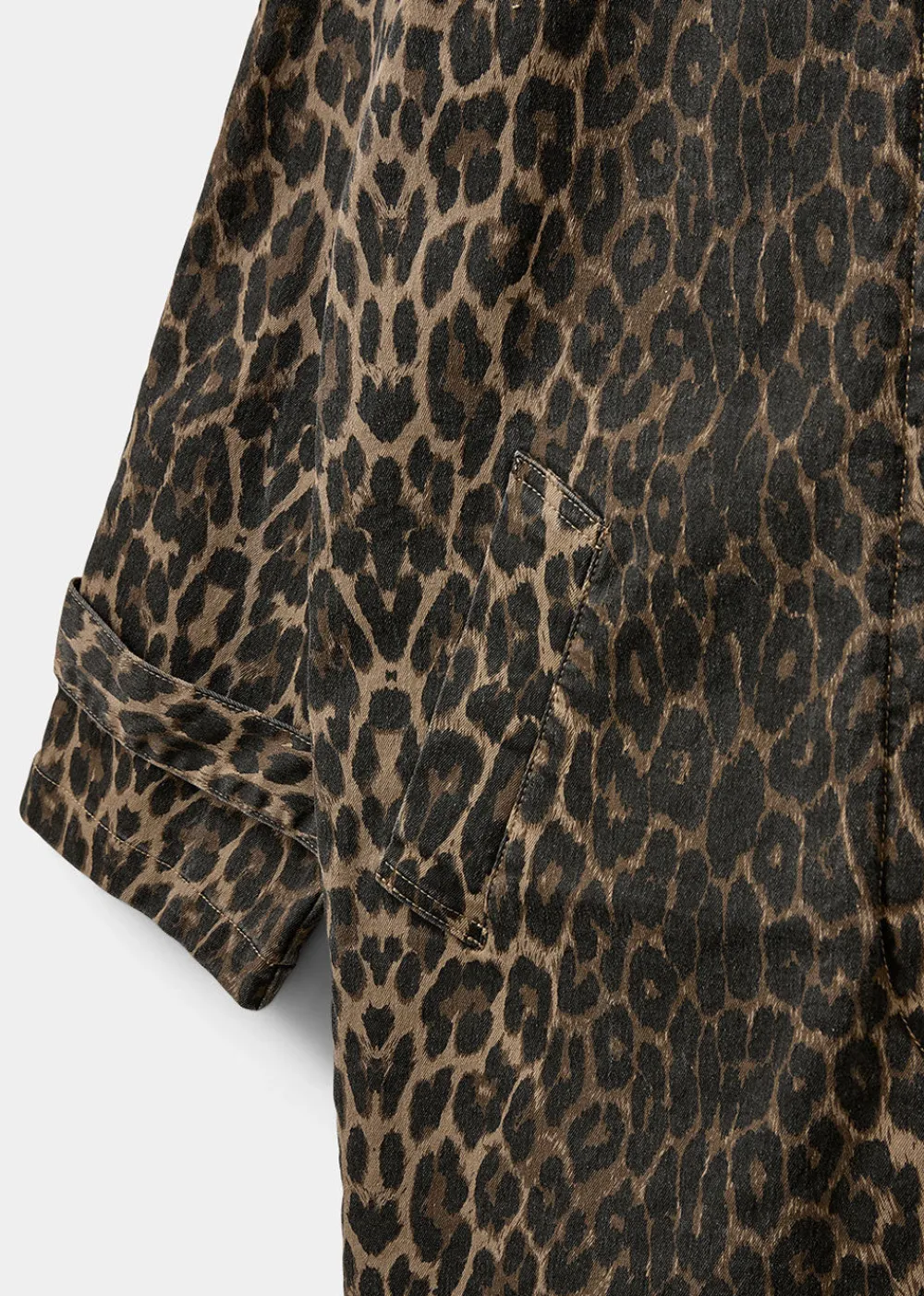 filipasw_coat__light_brow_6.webp Sofie Schnoor Filipasw Coat - Light Brown Leopard | Coats & Jackets