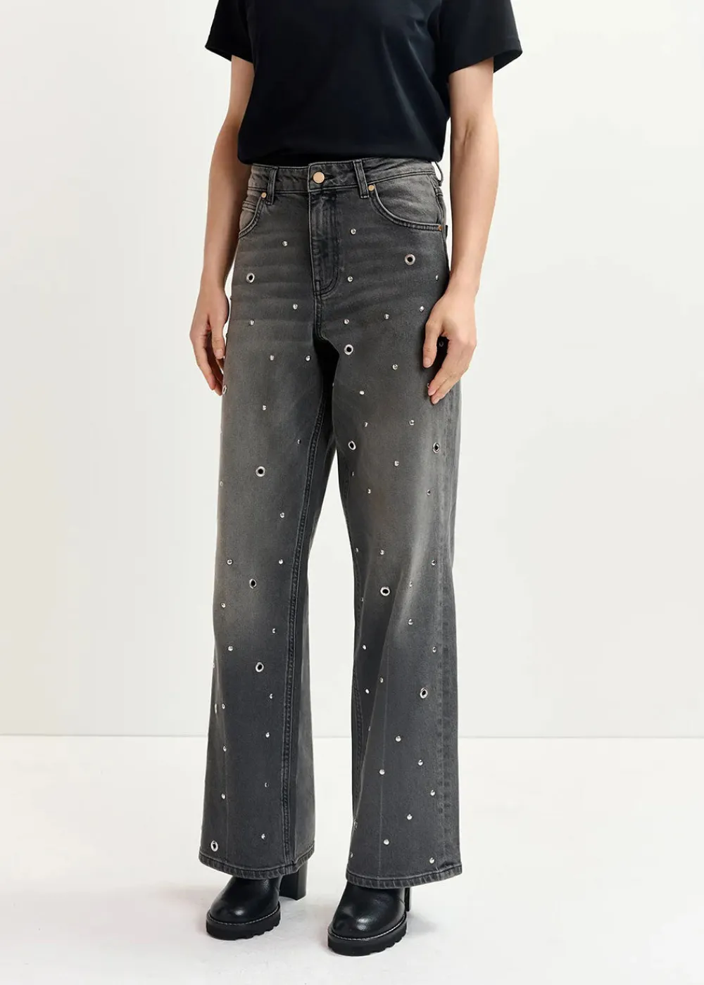garment_eyelet_jeans_1.webp Essentiel Antwerp Garment Eyelet Jeans | Jeans
