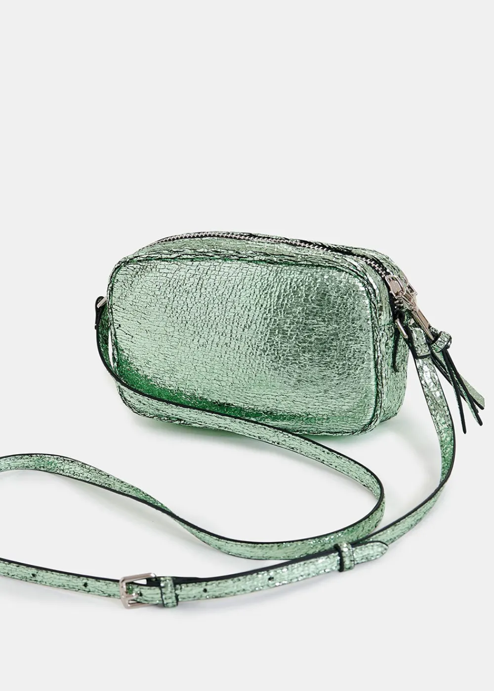 hamen_metallic_shoulder_b_5.webp Essentiel Antwerp Hamen Metallic Shoulder Bag - Green | Bags