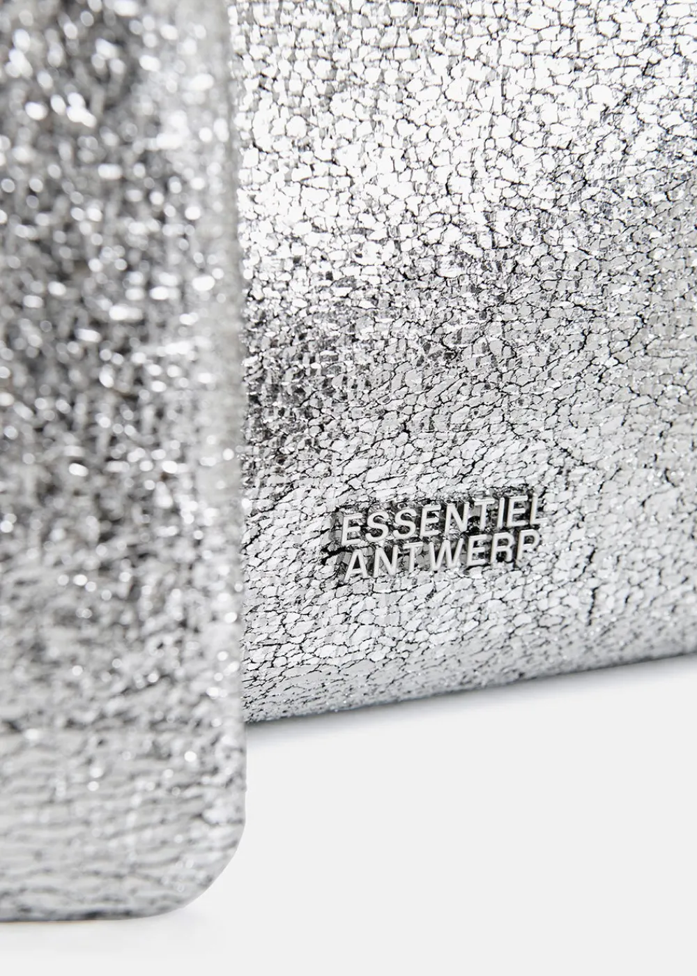hurry_metallic_shopper_ba_5-2.webp Essentiel Antwerp Hurry Metallic Shopper Bag - Silver | Bags