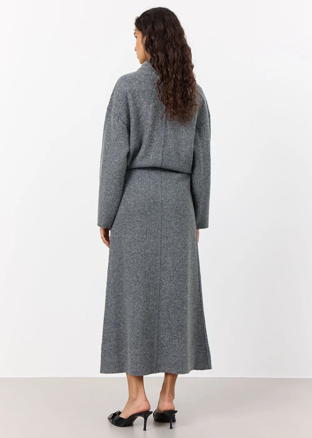 icon__pullover_5.webp Levete Room Icon 2 Pullover | Knitwear