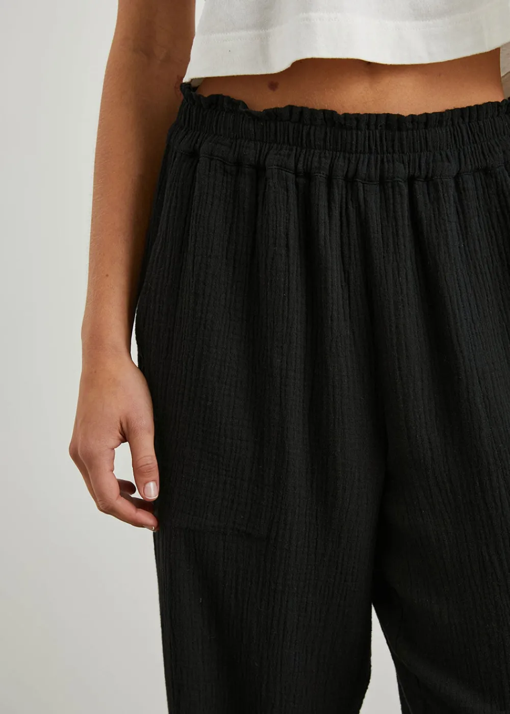 leon_crop_pants_6.webp Rails Leon Crop Pants | Trousers