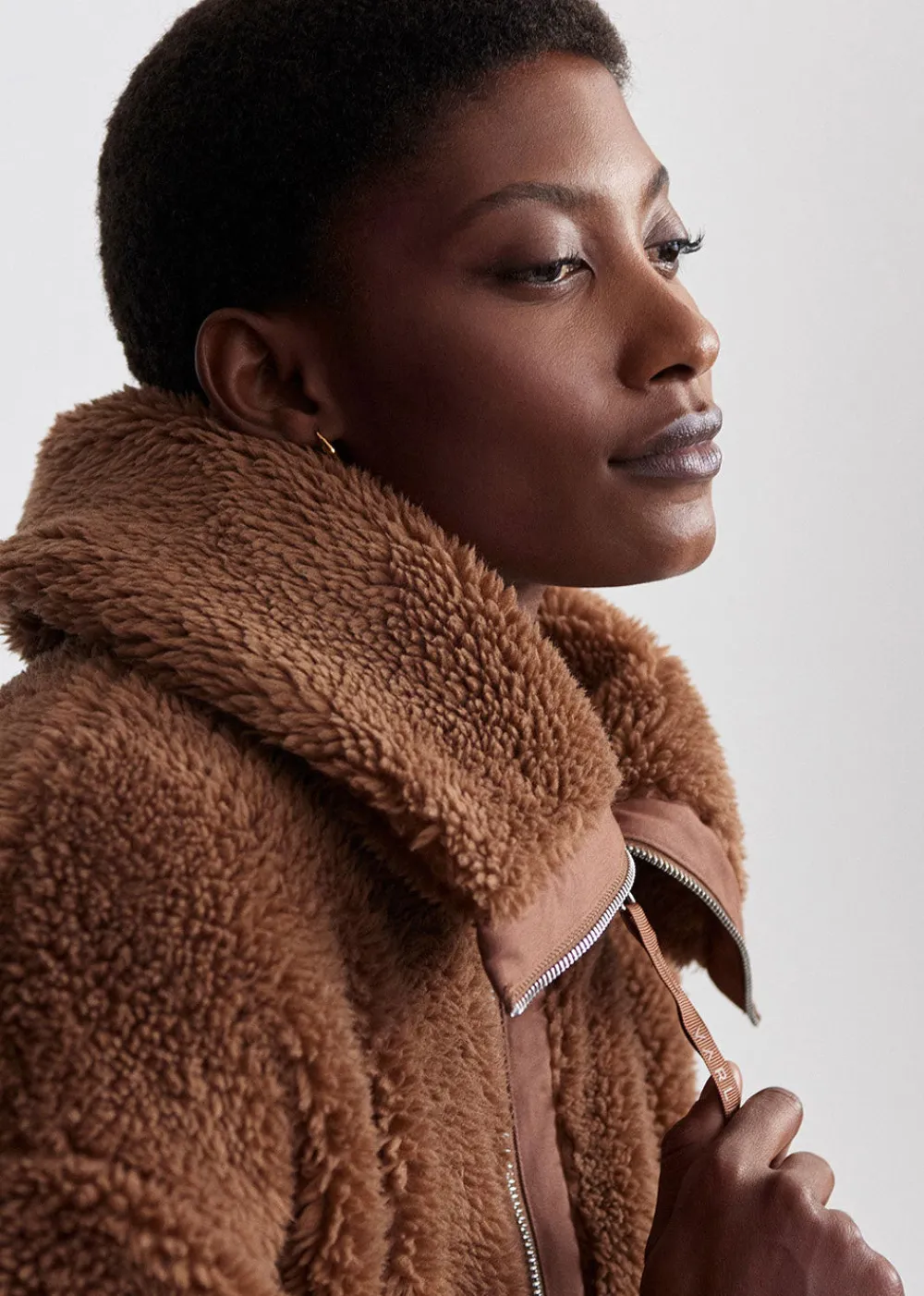 logan_sherpa_coat_5.webp Varley Logan Sherpa Coat | Coats & Jackets