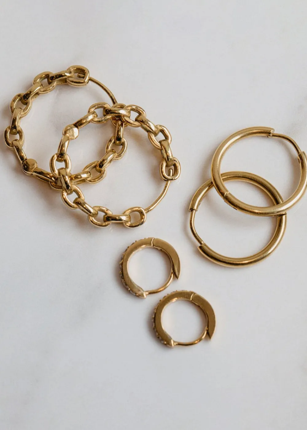 luxe_midsize_hoop_earring_1.webp Orelia LUXE Mid-Size Hoop Earrings - Gold | Earrings