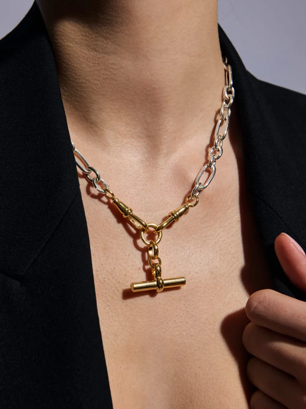medium_gold_tbar_on_silve_1.webp Tilly Sveaas Medium Gold T-bar on Silver and Gold Clipt Watch Chain Necklace | Necklaces
