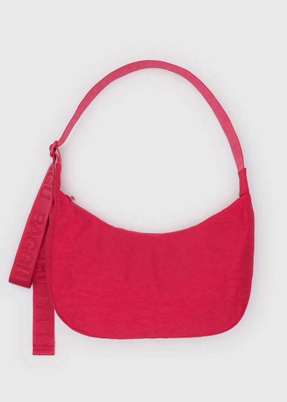 medium_nylon_crescent_bag_0-1.webp BAGGU Medium Nylon Crescent Bag - Candy Apple | Bags