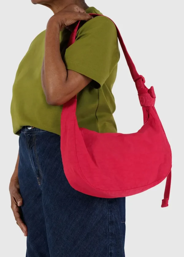 BAGGU Medium Nylon Crescent Bag - Candy Apple | Bags
