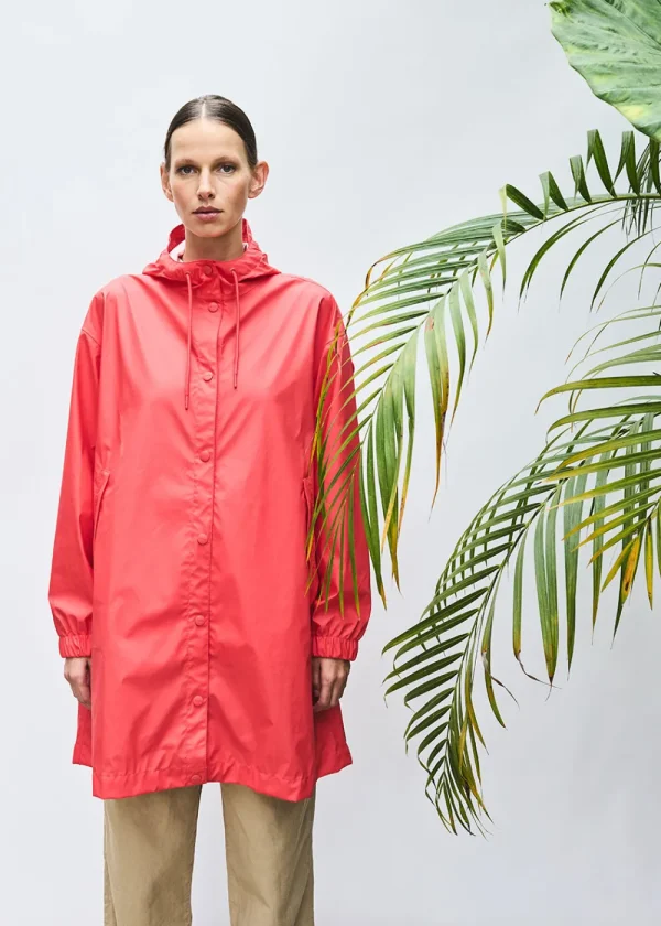 Tantä Mis Raincoat - Cayenne | Coats & Jackets