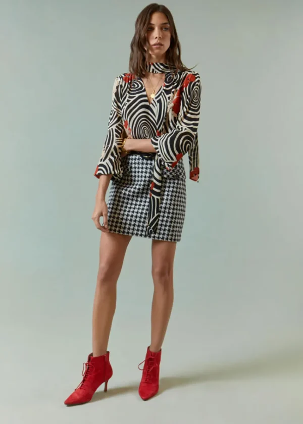 Rixo Moss Top - Swirl Daisy Black | Tops
