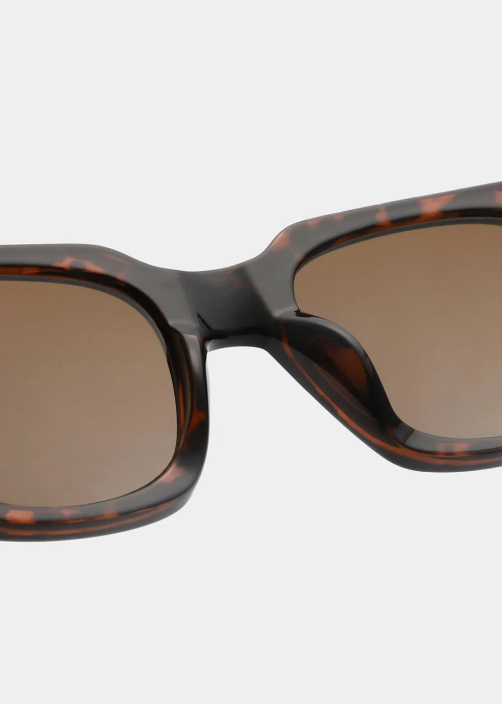 nancy_sunglasses__demi_to_5.webp A. Kjaerbede Nancy Sunglasses - Demi Tortoise | Glasses
