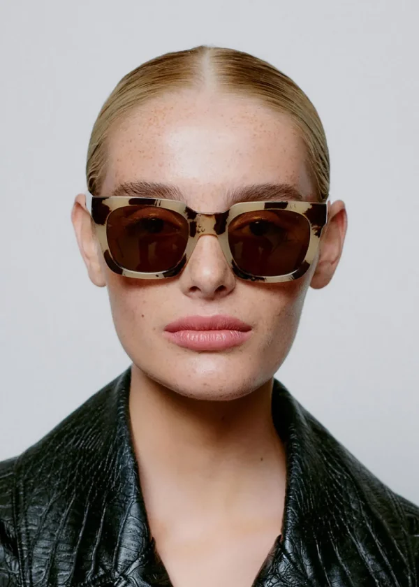 A. Kjaerbede Nancy Sunglasses - Hornet | Glasses