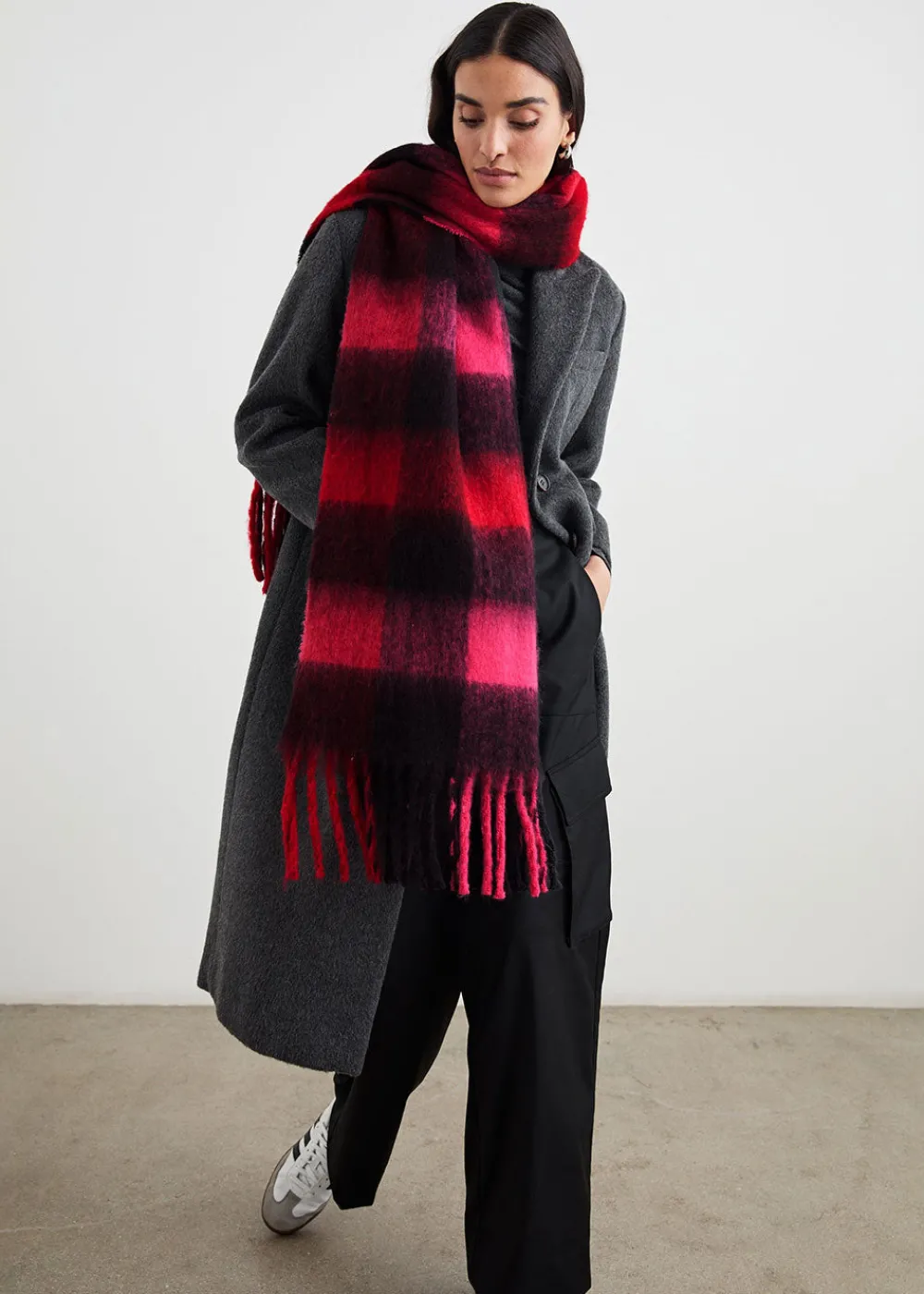 oslo_scarf__scarlet_onyx__3.webp Rails Oslo Scarf - Scarlet Onyx Pink | Scarves