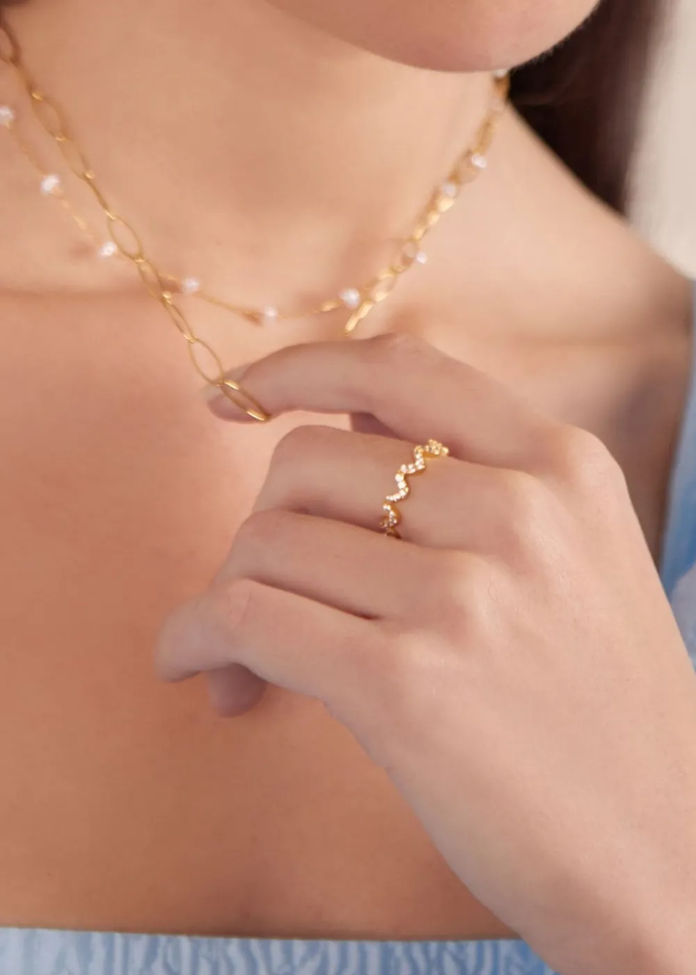 pave_wave_ring__gold_1.webp Orelia Pave Wave Ring - Gold | Rings