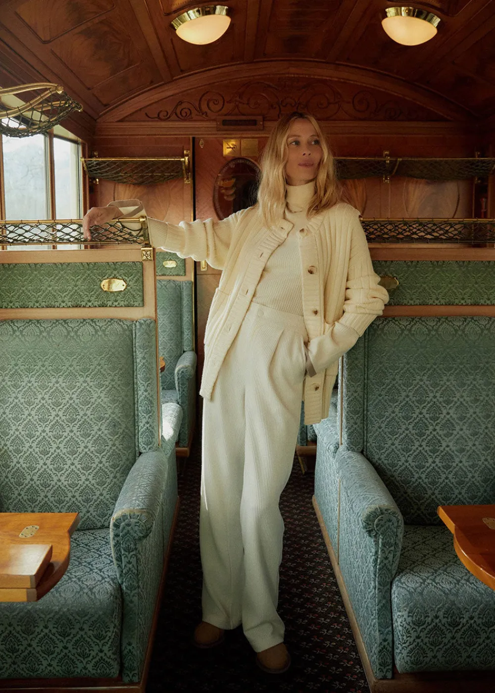 pensdale_relaxed_knit_car_3.webp Varley Pensdale Relaxed Knit Cardigan | Knitwear