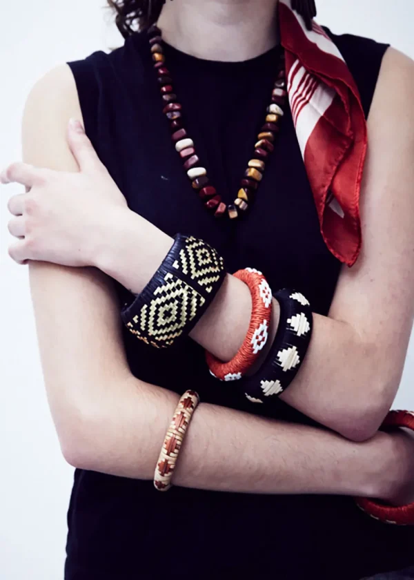 Cardomon Red and Soft Blue Fine Bangle | Bracelets
