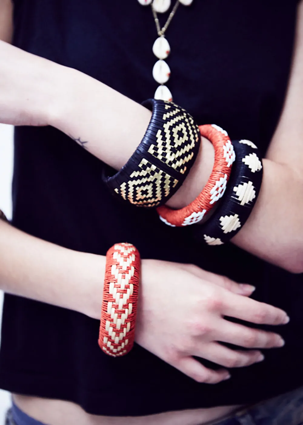 red_and_soft_blue_fine_ba_4.webp Cardomon Red and Soft Blue Fine Bangle | Bracelets