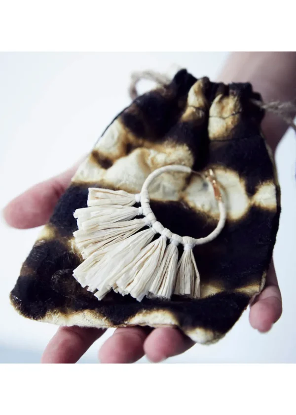 Cardomon Shell Swirl Earrings | Earrings