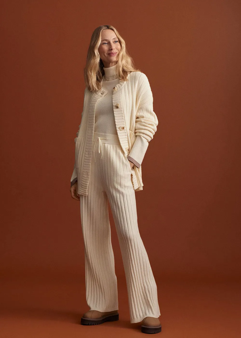 simeon_wide_rib_knit_trou_3.webp Varley Simeon Wide Rib Knit Trouser | Trousers