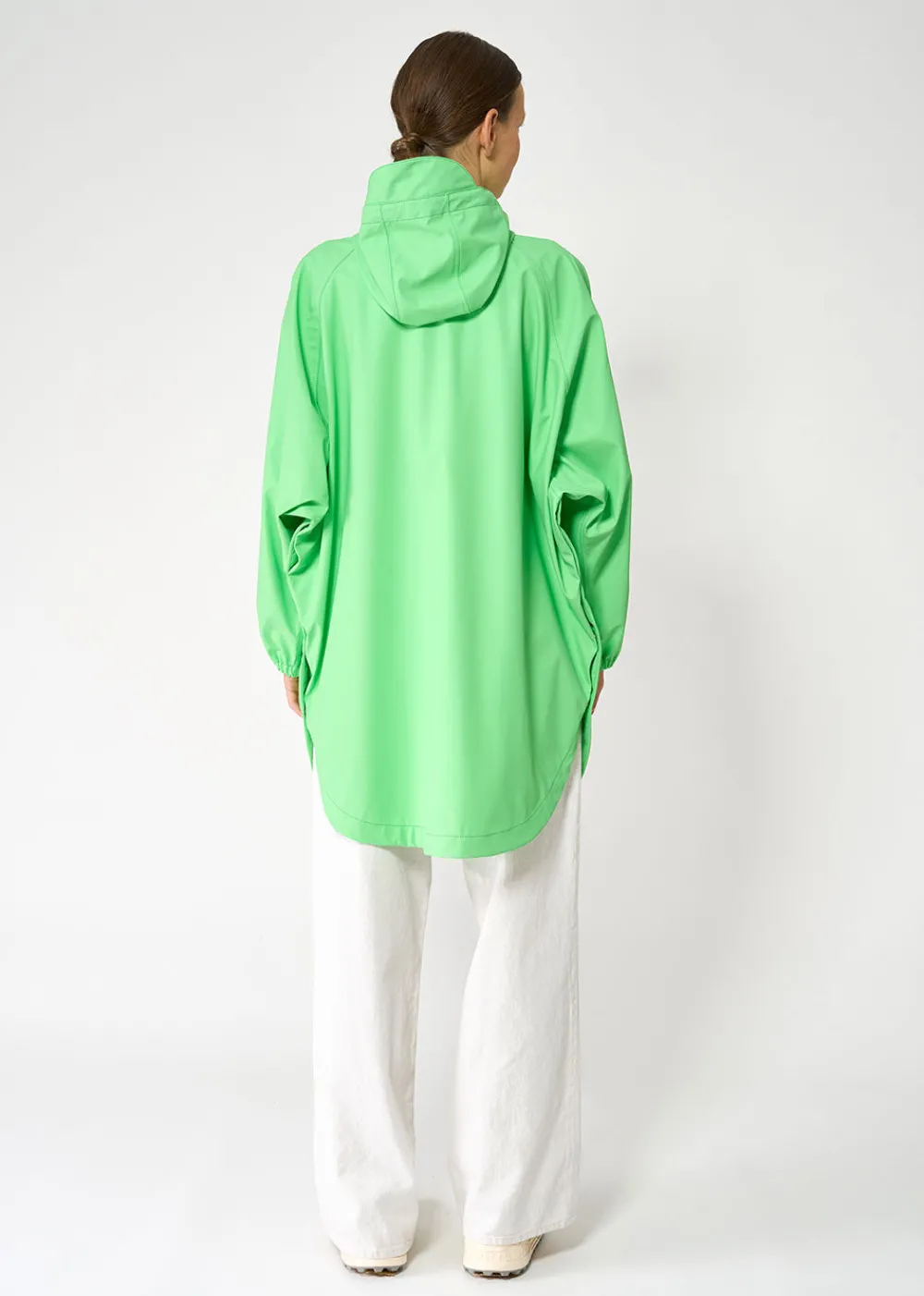 sky_rain_jacket__summer_g_1.webp Tantä Sky Rain Jacket - Summer Green | Coats & Jackets
