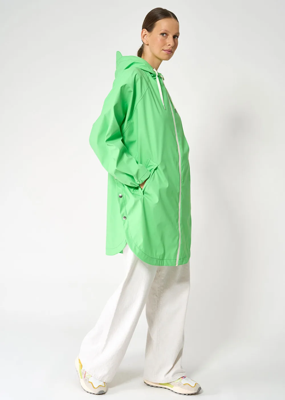 sky_rain_jacket__summer_g_3.webp Tantä Sky Rain Jacket - Summer Green | Coats & Jackets
