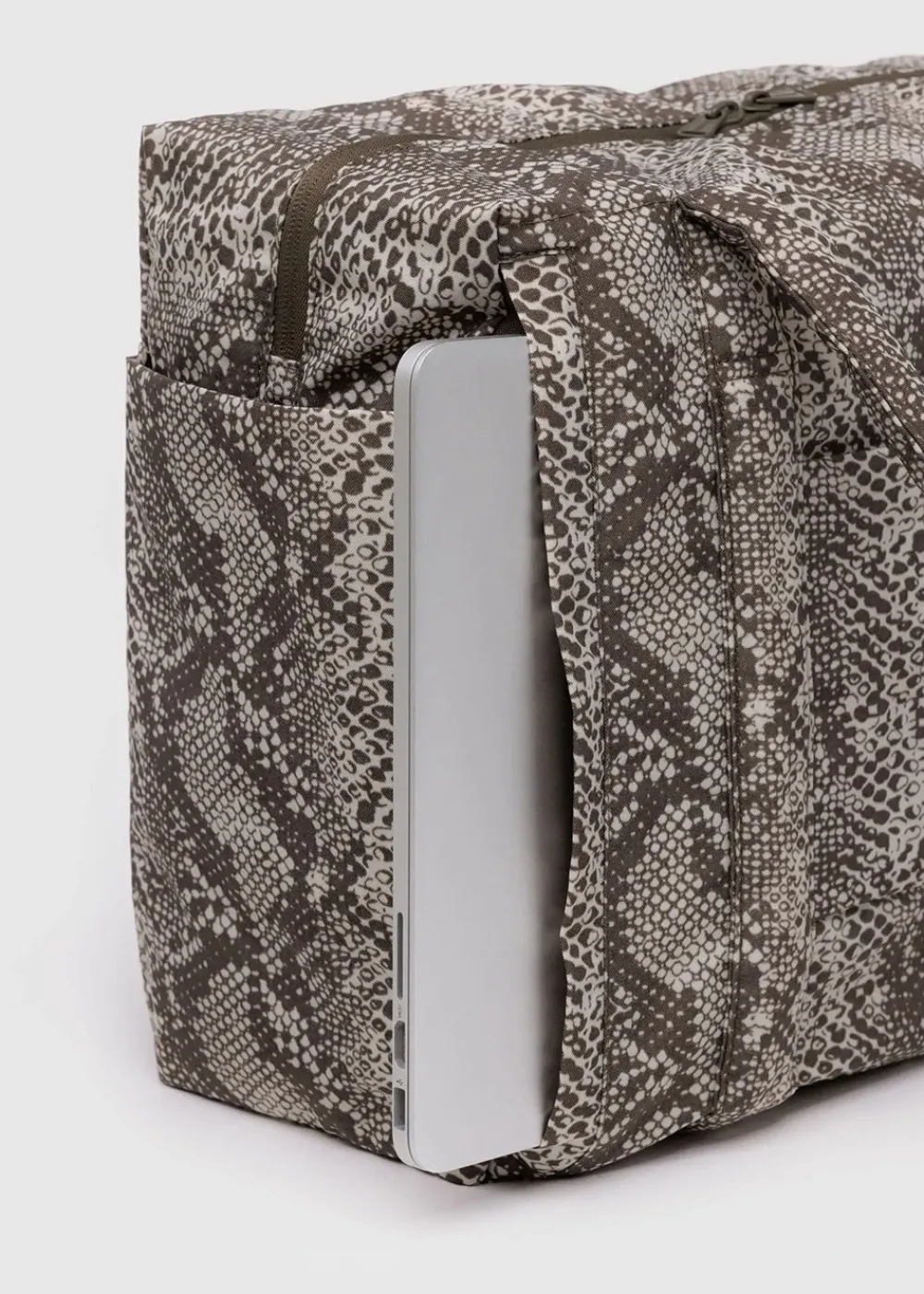 small_cloud_carryon__snak_2.webp BAGGU Small Cloud Carry-On - Snakeskin | Bags