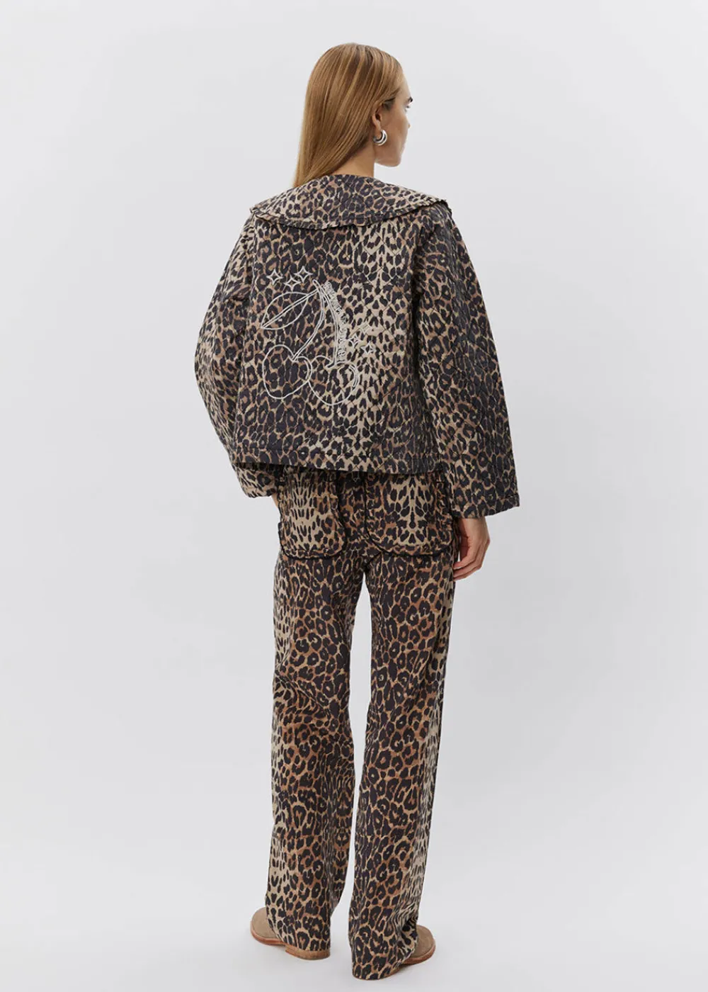 svanasw_jacket__leopard_1.webp Sofie Schnoor Svanasw Jacket - Leopard | Coats & Jackets