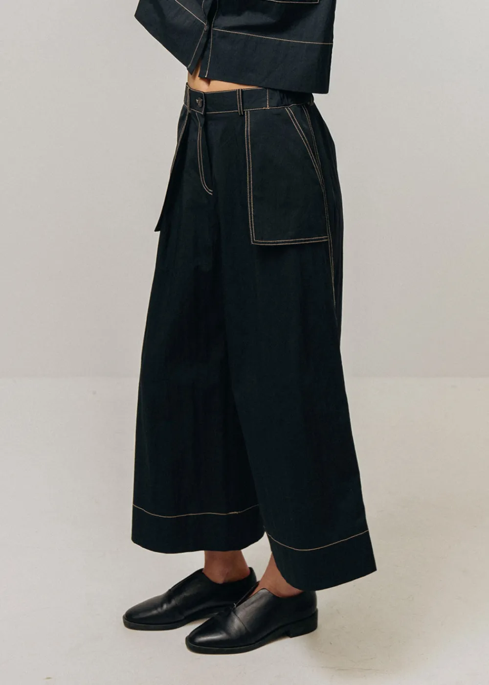 ultra_wide_leg_trousers___4.webp Emin and Paul Ultra Wide Leg Trousers - Black | Trousers