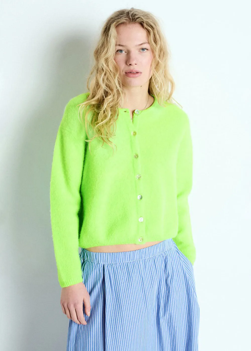vitow_cardigan__fluo_appl_0.webp American Vintage Vitow Cardigan - Fluo Apple | Knitwear