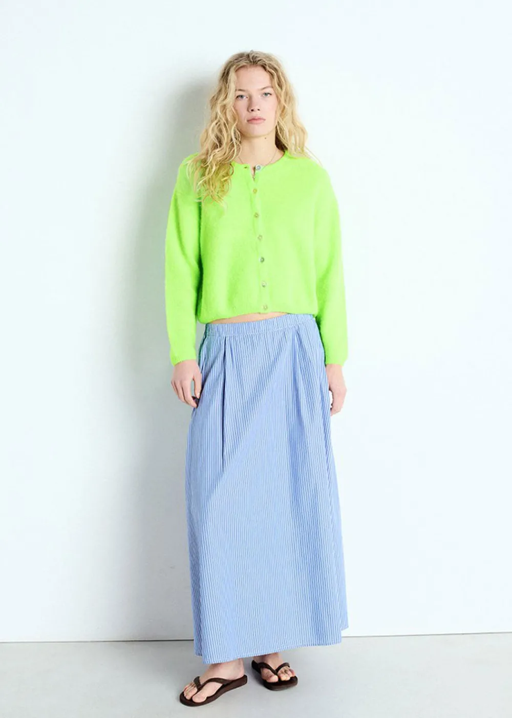 vitow_cardigan__fluo_appl_4.webp American Vintage Vitow Cardigan - Fluo Apple | Knitwear