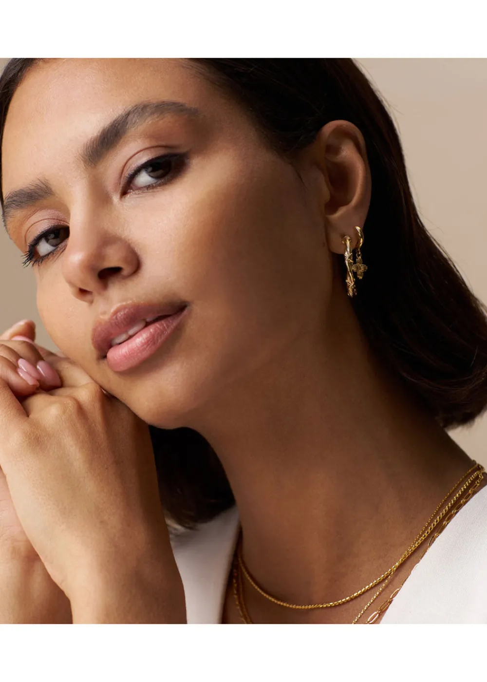 woven_twist_amp_cross_mid_2.webp Orelia Woven Twist & Cross Mid-Size Hoop Earrings | Earrings