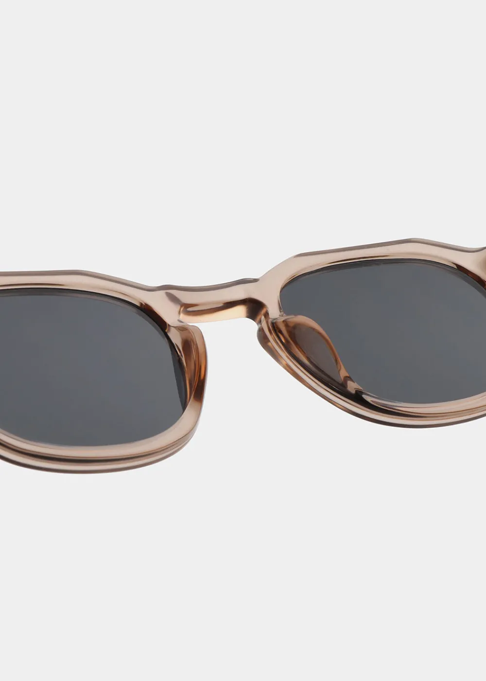 zan_sunglasses__champagne_3.webp A. Kjaerbede Zan Sunglasses - Champagne | Glasses